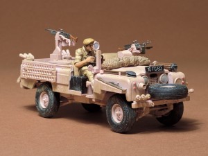 Tamiya 35076 British SAS Pink Panther Land Rover