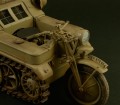 7404_08LR.jpg